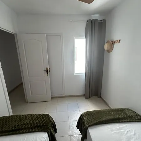 Apartment Sofia Holiday-150 M From Arenal Calp