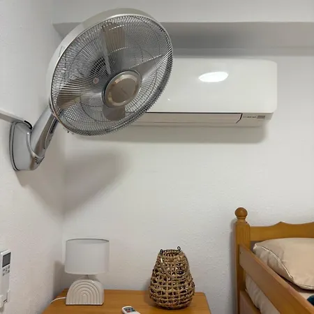 Apartment Sofia Holiday-150 M From Arenal