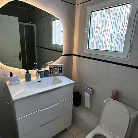 Sofia Holiday-150 M From Arenal And Free Parking קלפה