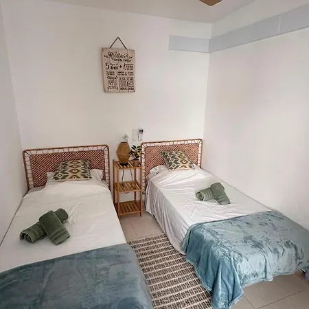 Calpe Sofia Holiday-150 M From Arenal Beach With Parking